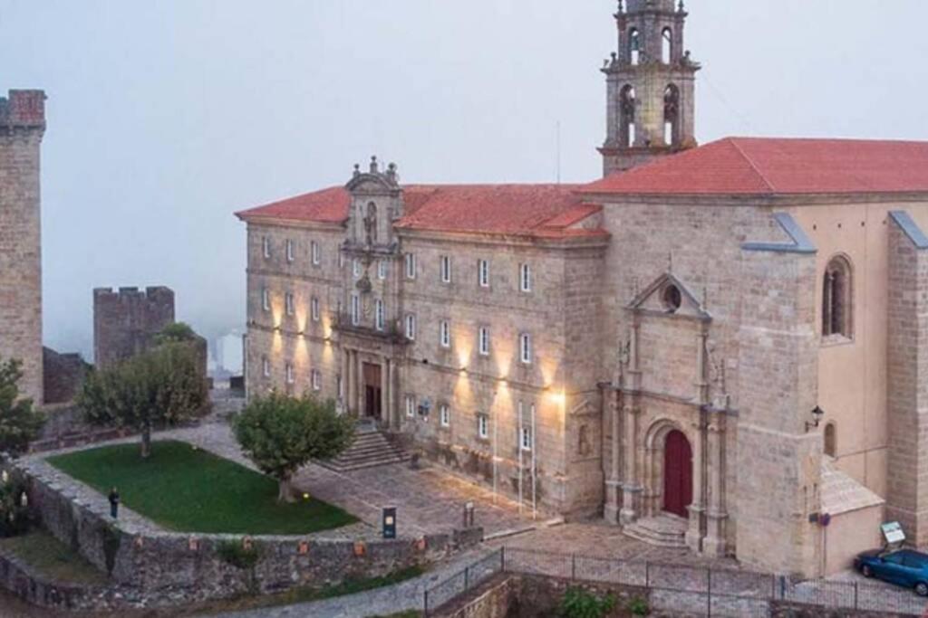 Luminoso Loft Διαμέρισμα Monforte De Lemos Εξωτερικό φωτογραφία